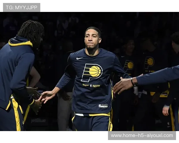 哈利伯顿助攻如流水连送妙传——传球艺术与职业精神的现代解读